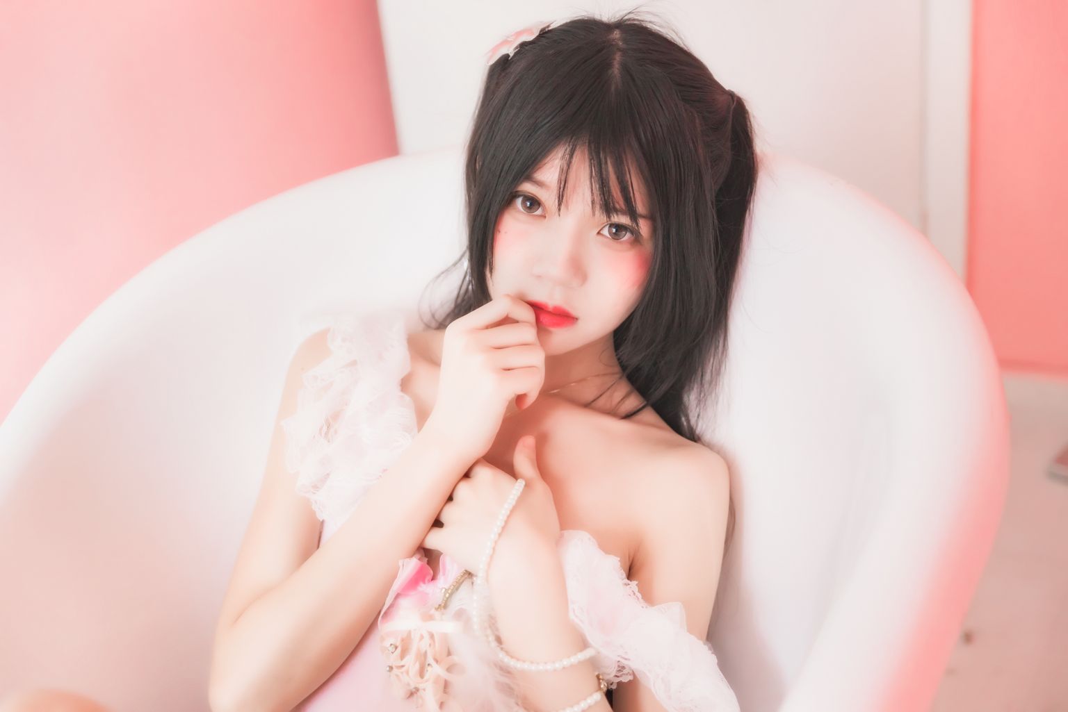 桜桃喵 - 冬眠系列-粉色浴缸 - (57P)